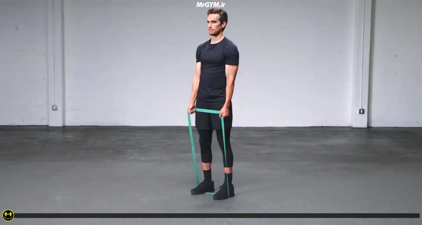 آموزش حرکت جلو بازو چکشی با کش حلقه ای (Loop Band Hammer Curl)
