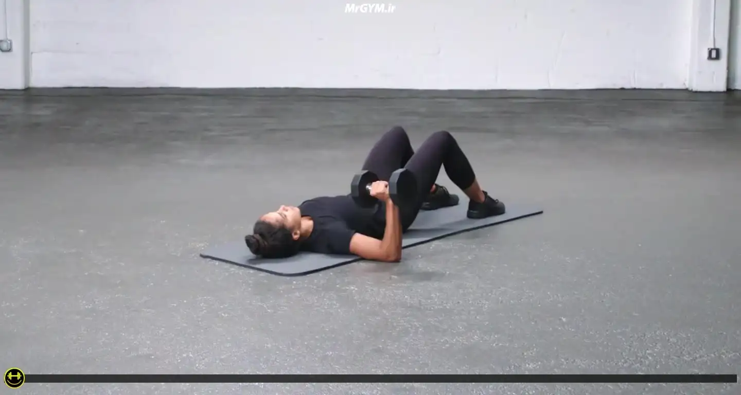 آموزش حرکت پرس سینه روی زمین تک دست (Single Arm Floor Press)