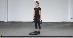 ساق پا ایستاده با کتل بل