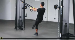 اسکوات فیگور چهار با TRX