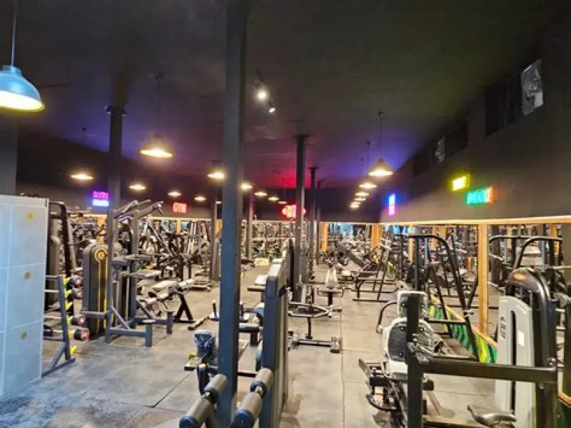 نمای باشگاه باشگاه بدنسازی المپیا (Olympia Gym) گلسار در رشت